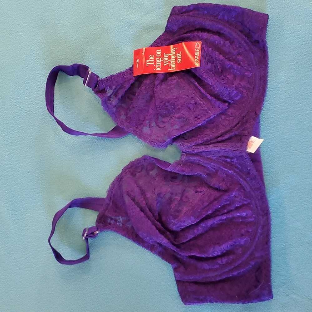 Lovable Purple Underwire Bra Size 38D.